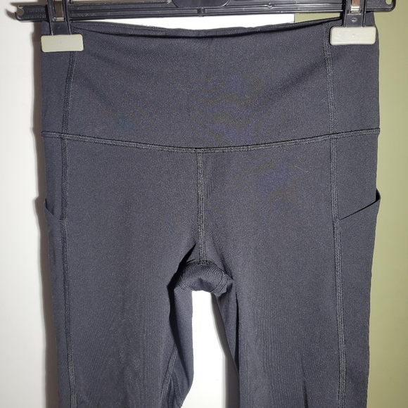 ❤️ 3 for $35 Lululemon Pace Rival  High Rise Crop leggings thigh pockets black 4 - Picture 3 of 11